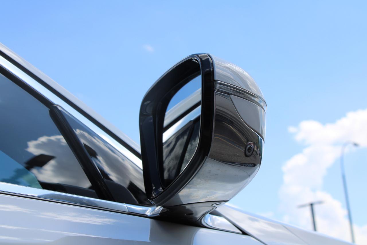 BMW 7 Series 740i Sedan 2020
