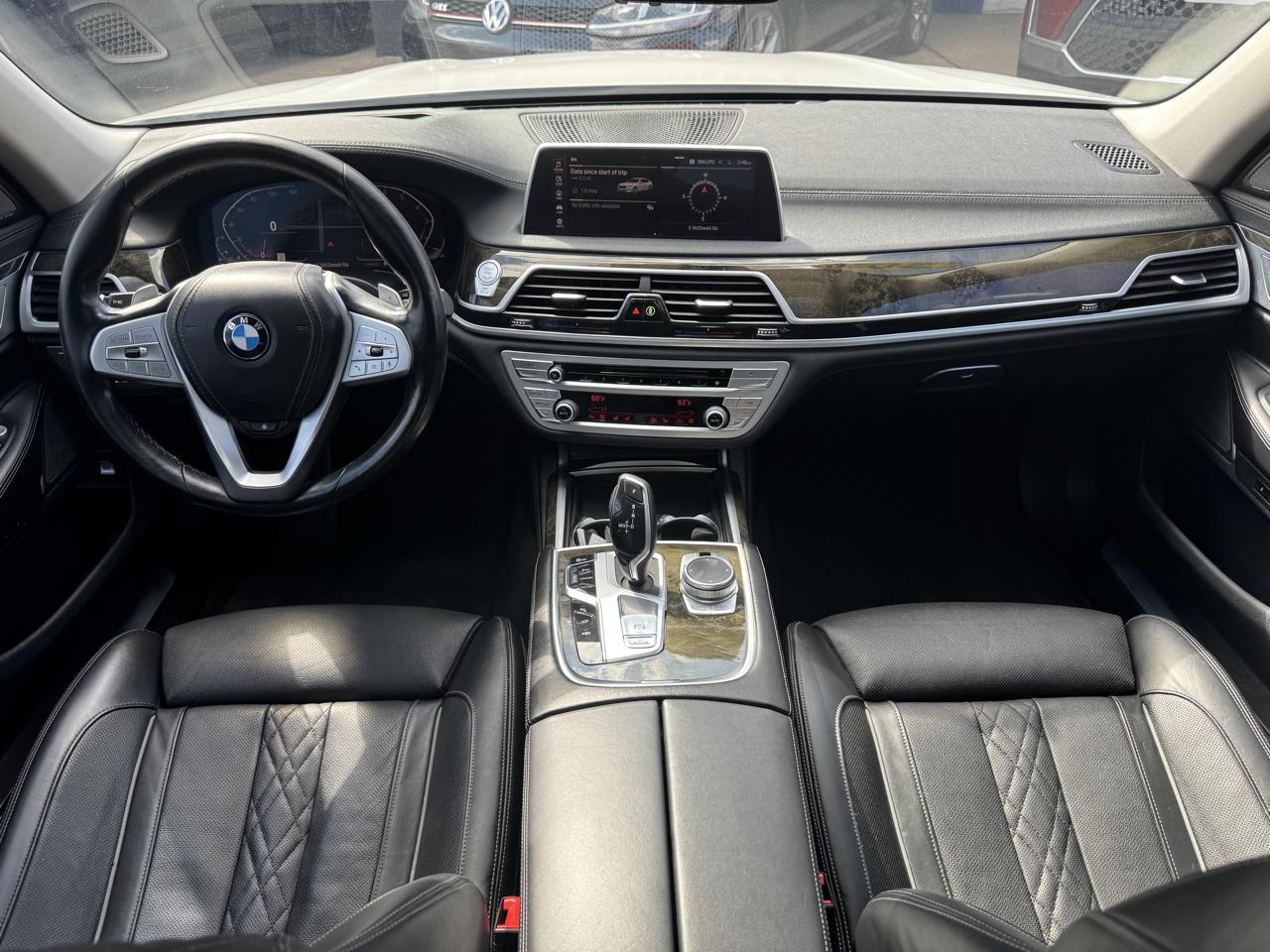 BMW 7 Series 740i Sedan 2020