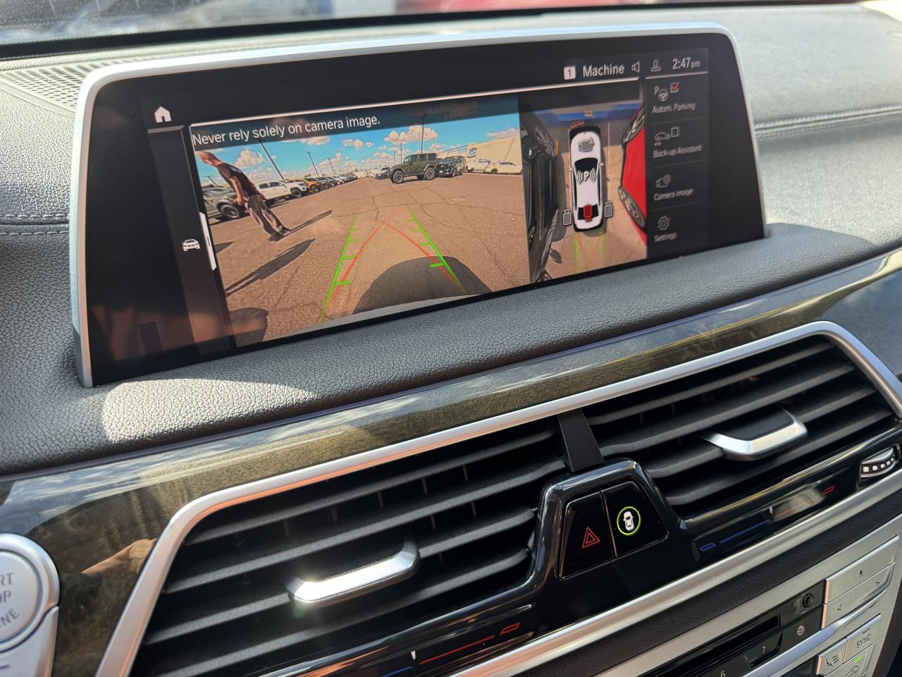 BMW 7 Series 740i Sedan 2020
