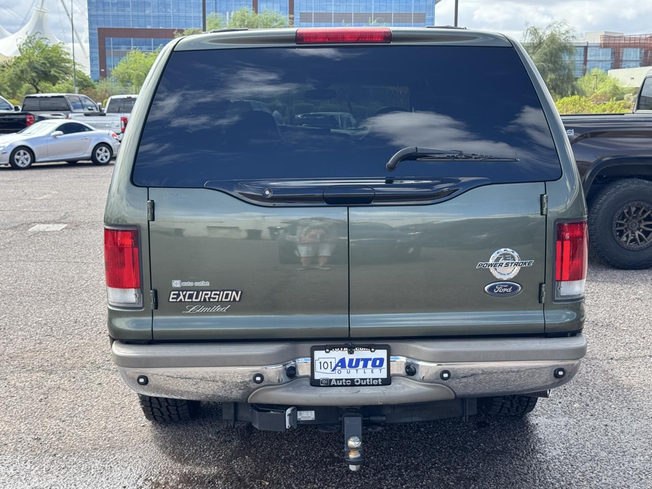 Ford Excursion 137" WB Limited 2001