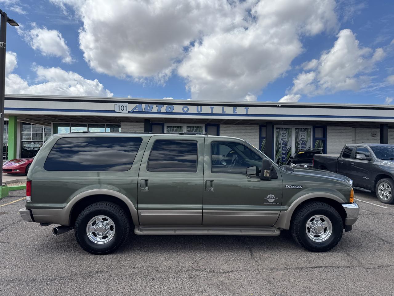 Ford Excursion 137" WB Limited 2001
