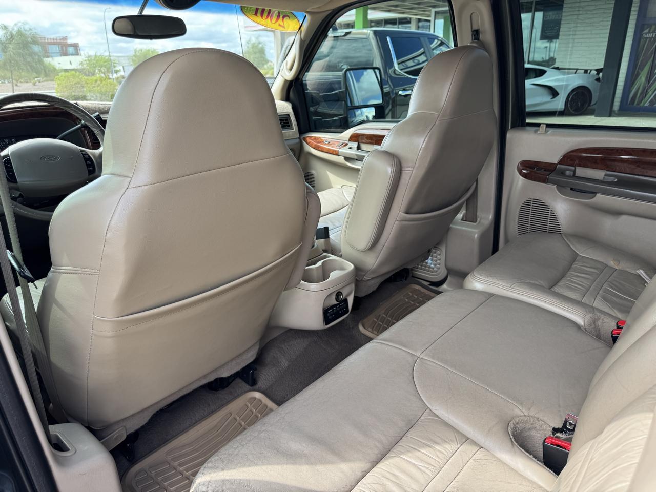 Ford Excursion 137" WB Limited 2001