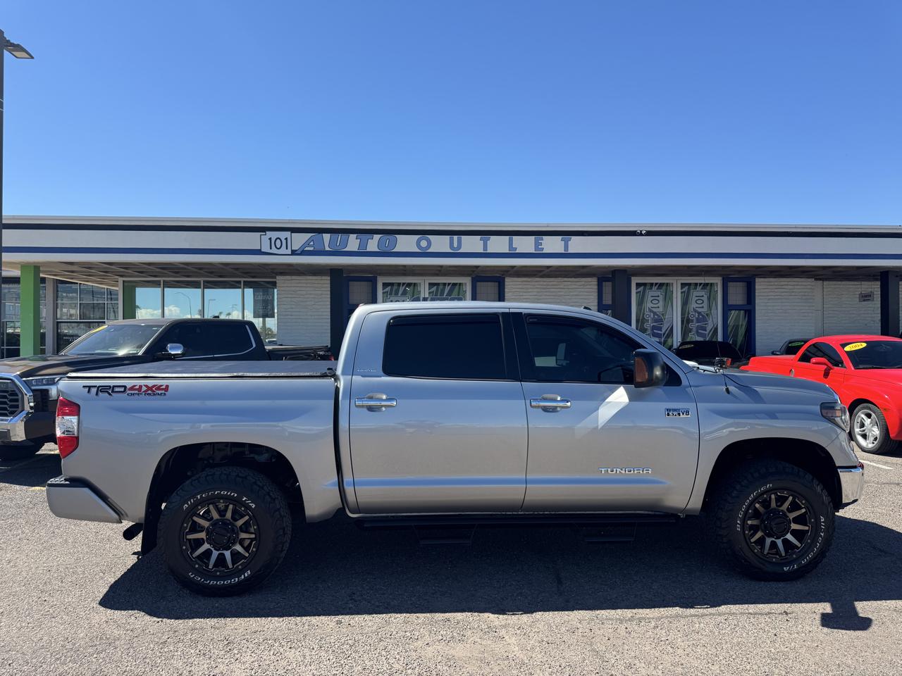 Toyota Tundra 4WD SR5 CrewMax 5.5' Bed 5.7L (Natl) 2019