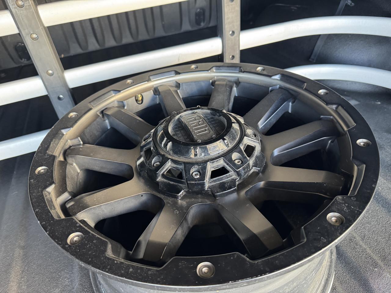 Toyota Tundra 4WD SR5 CrewMax 5.5' Bed 5.7L (Natl) 2019