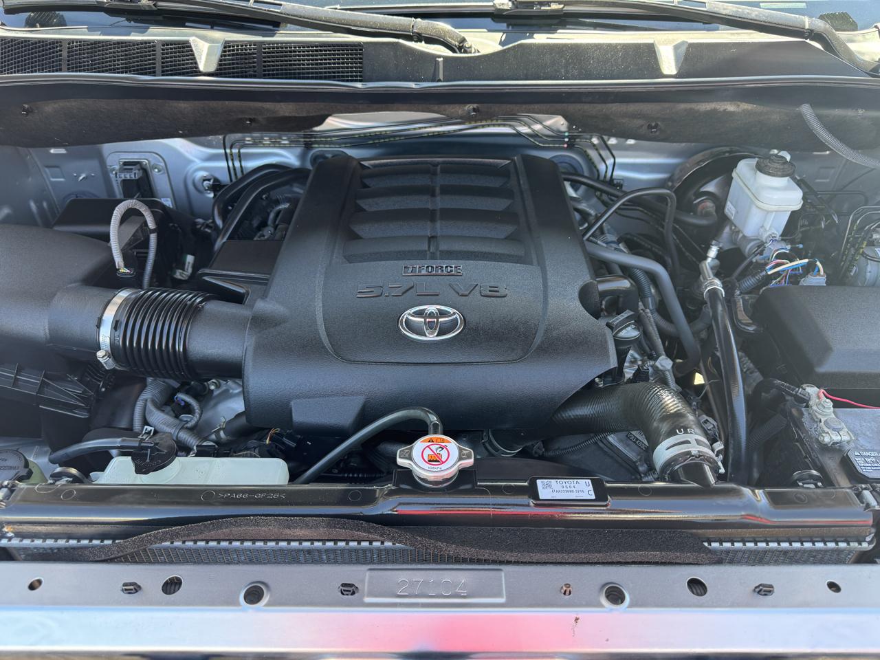 Toyota Tundra 4WD SR5 CrewMax 5.5' Bed 5.7L (Natl) 2019