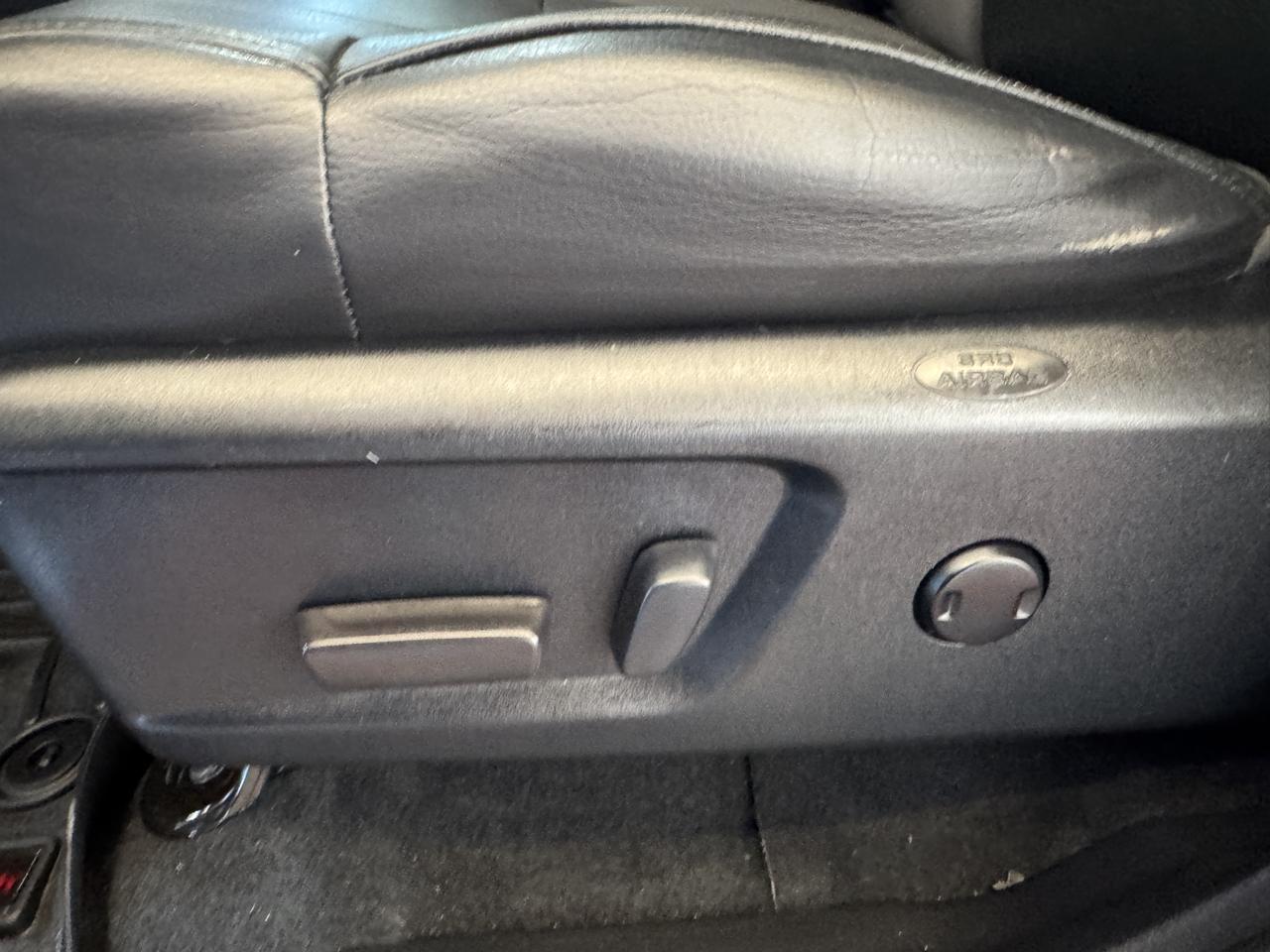 Toyota Tundra 4WD SR5 CrewMax 5.5' Bed 5.7L (Natl) 2019