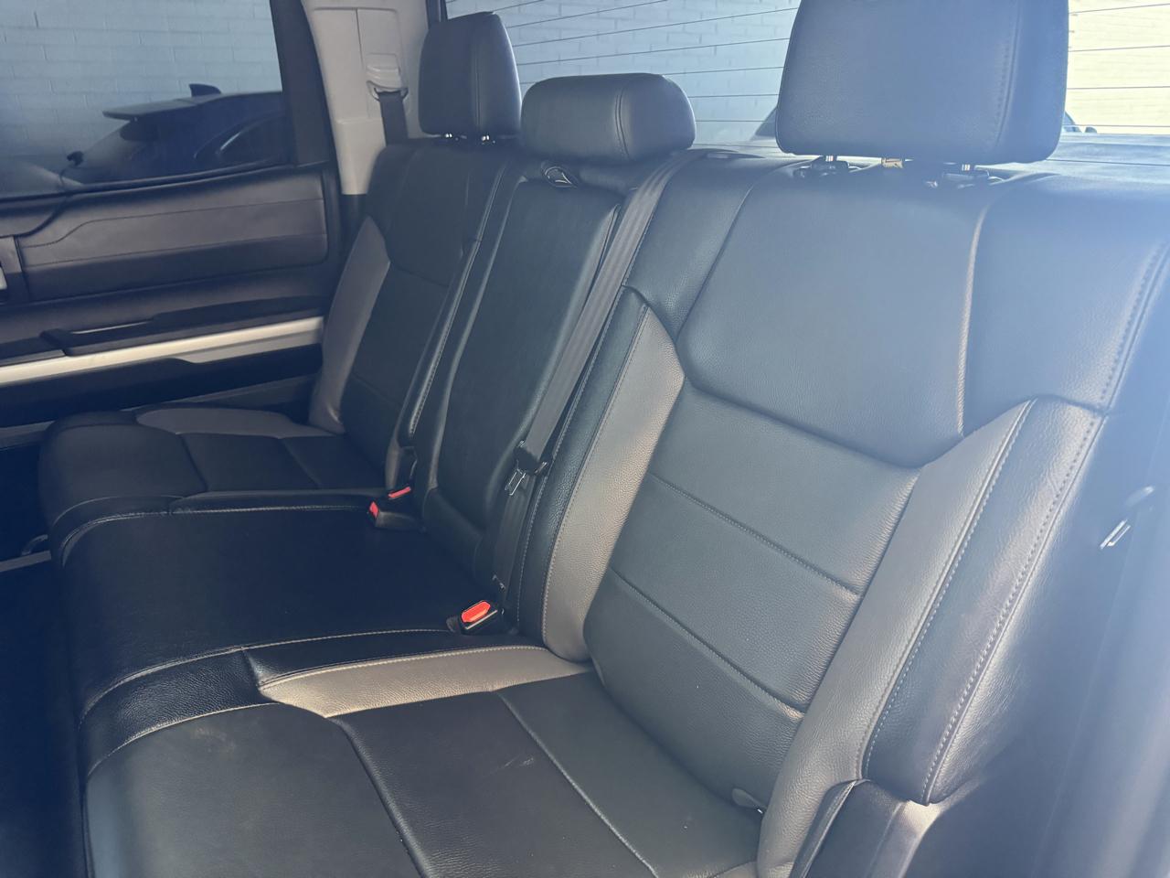Toyota Tundra 4WD SR5 CrewMax 5.5' Bed 5.7L (Natl) 2019