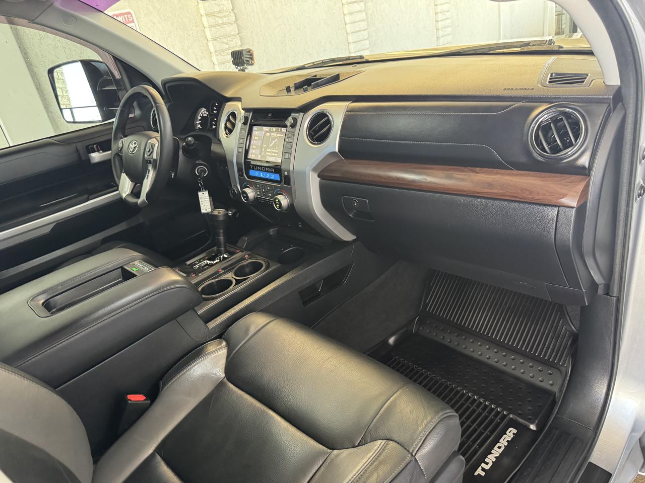 Toyota Tundra 4WD SR5 CrewMax 5.5' Bed 5.7L (Natl) 2019