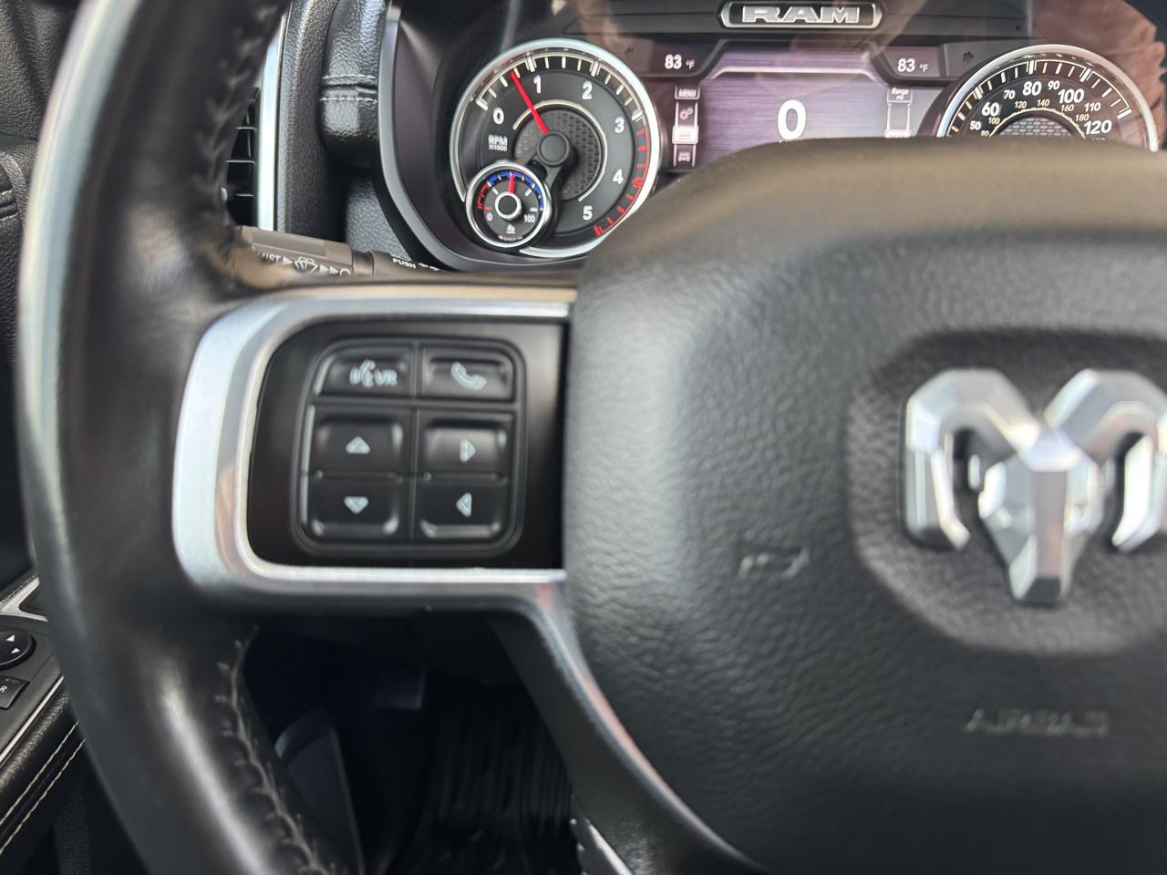 RAM 3500 Laramie 4x4 Crew Cab 8' Box 2022
