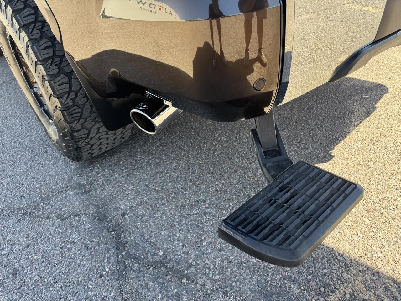 Toyota Tundra 4WD 1794 Edition CrewMax 5.5' Bed (Natl) 2024