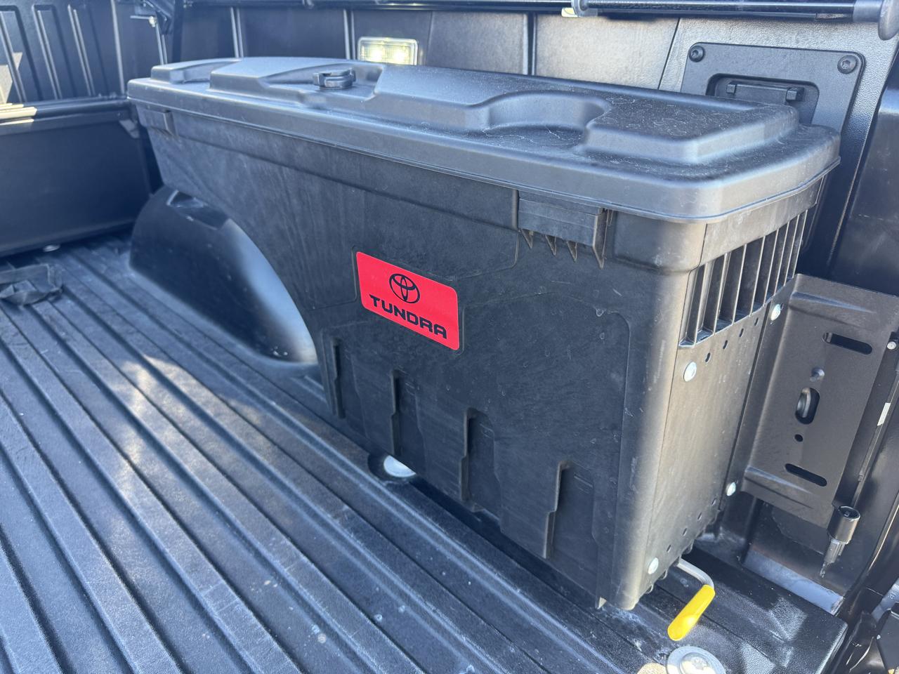 Toyota Tundra 4WD 1794 Edition CrewMax 5.5' Bed (Natl) 2024