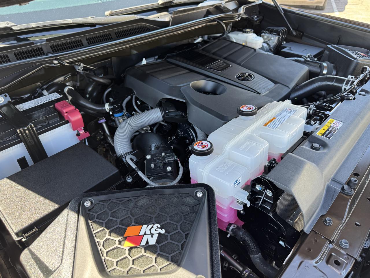 Toyota Tundra 4WD 1794 Edition CrewMax 5.5' Bed (Natl) 2024