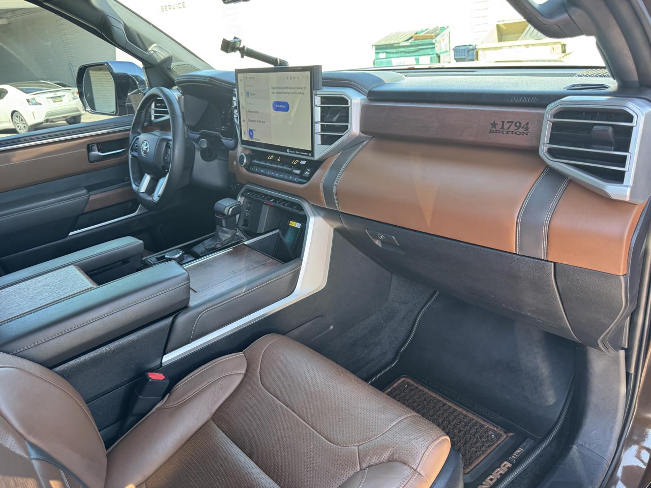 Toyota Tundra 4WD 1794 Edition CrewMax 5.5' Bed (Natl) 2024