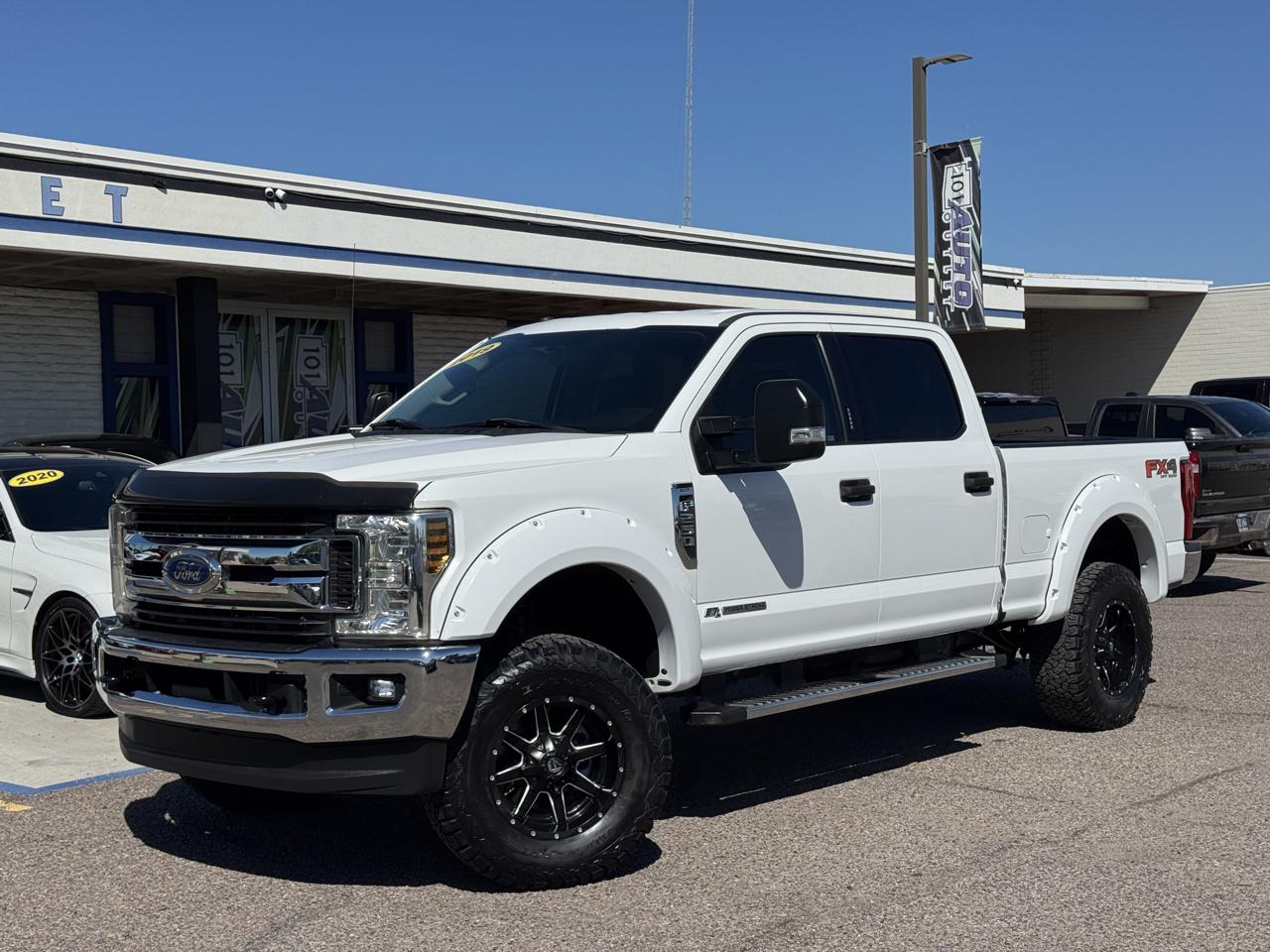 Ford Super Duty F-250 SRW 4WD Crew Cab 156" FX4 2019