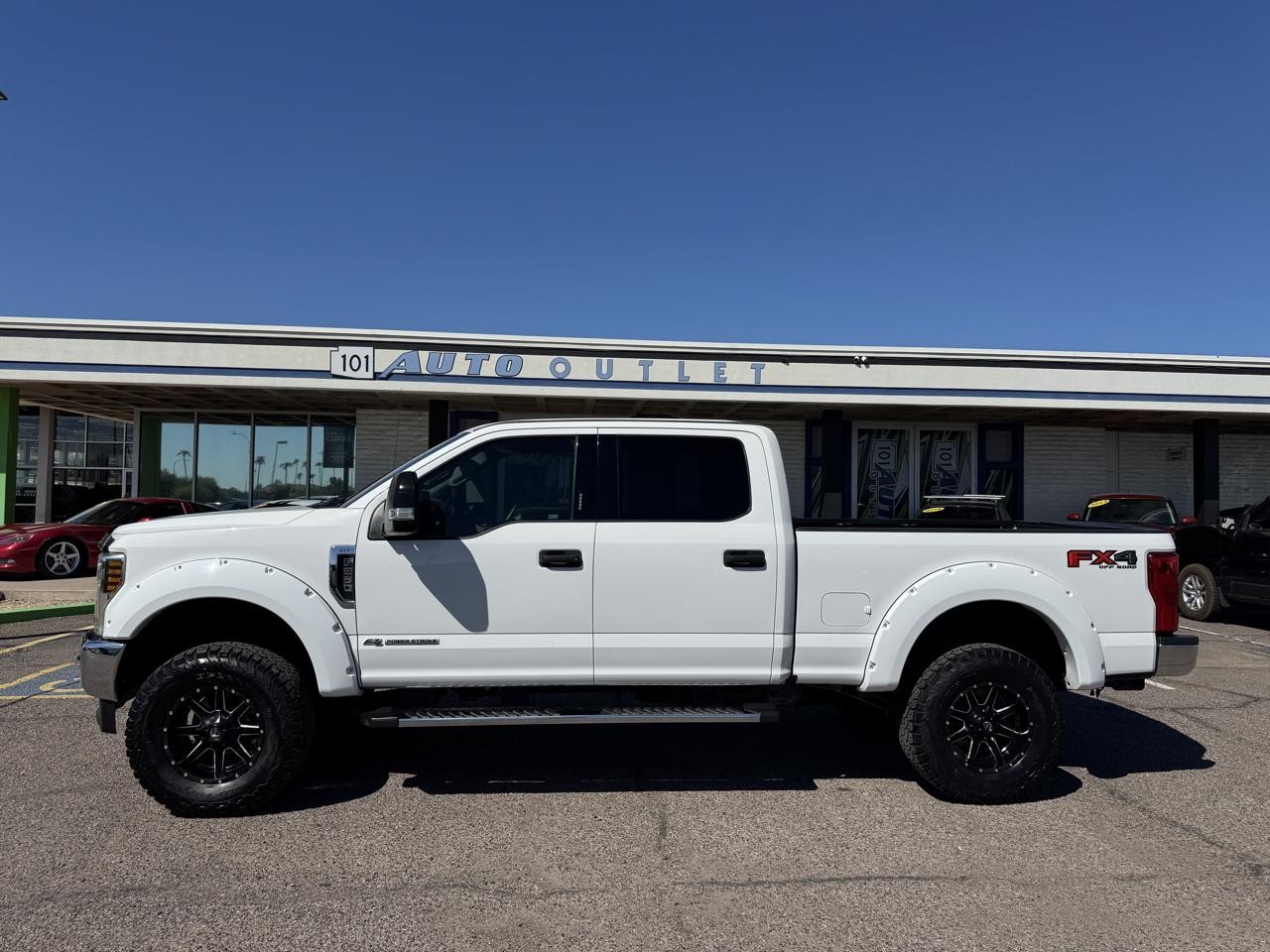 Ford Super Duty F-250 SRW 4WD Crew Cab 156" FX4 2019