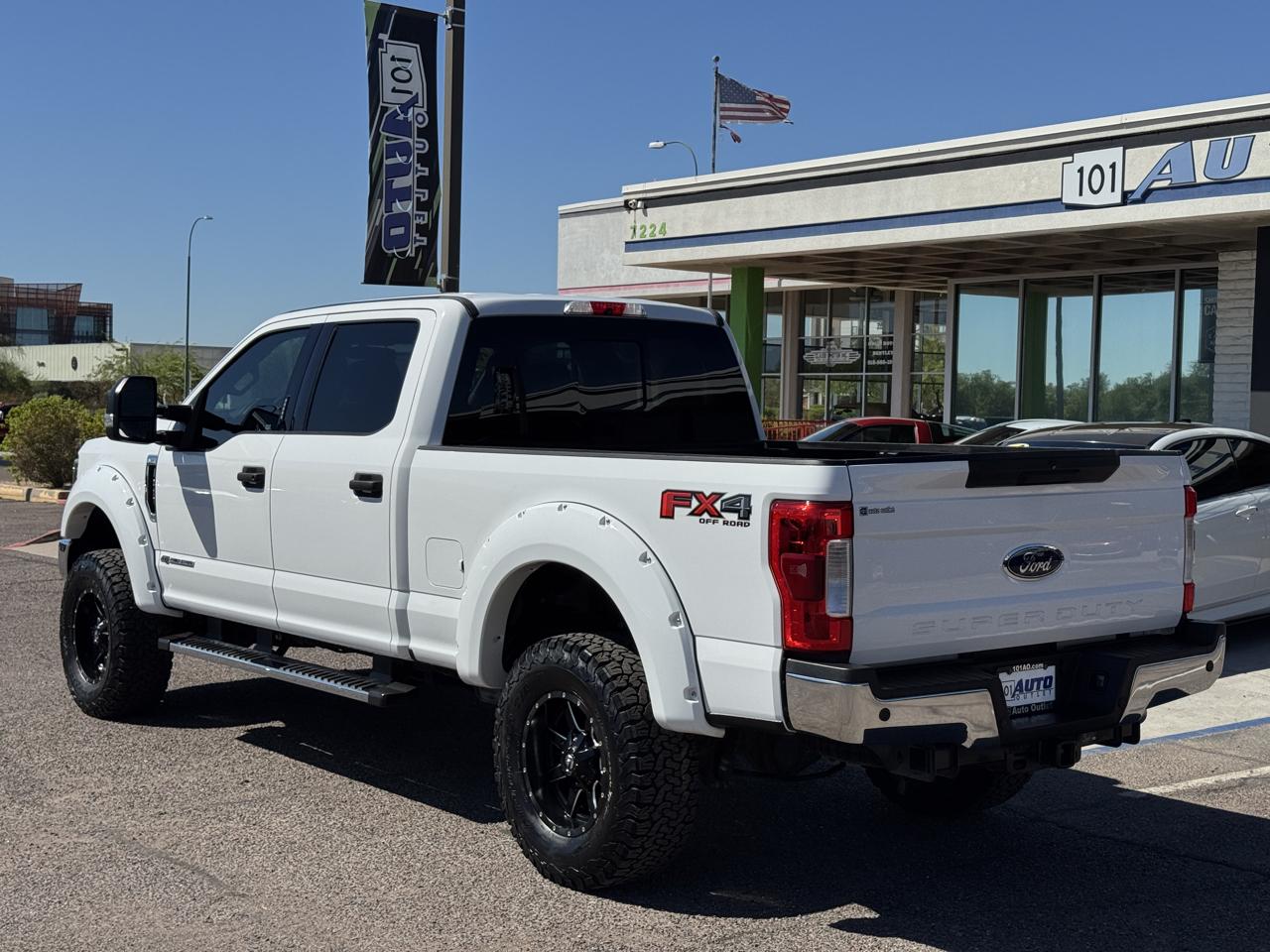 Ford Super Duty F-250 SRW 4WD Crew Cab 156" FX4 2019
