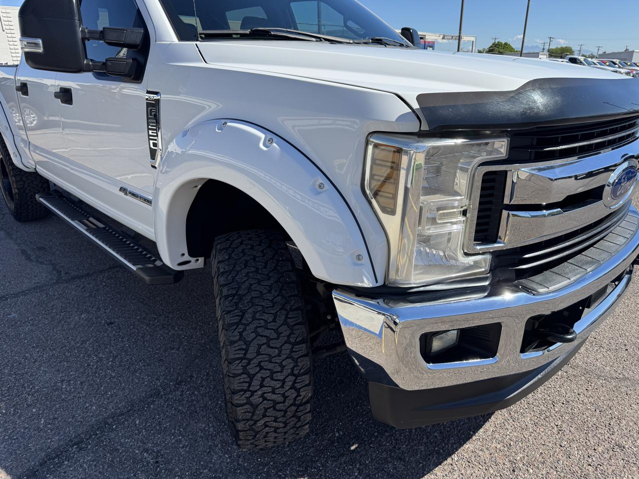 Ford Super Duty F-250 SRW 4WD Crew Cab 156" FX4 2019