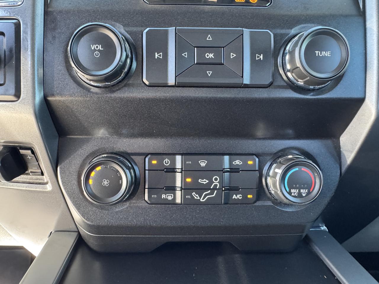 Ford Super Duty F-250 SRW 4WD Crew Cab 156" FX4 2019