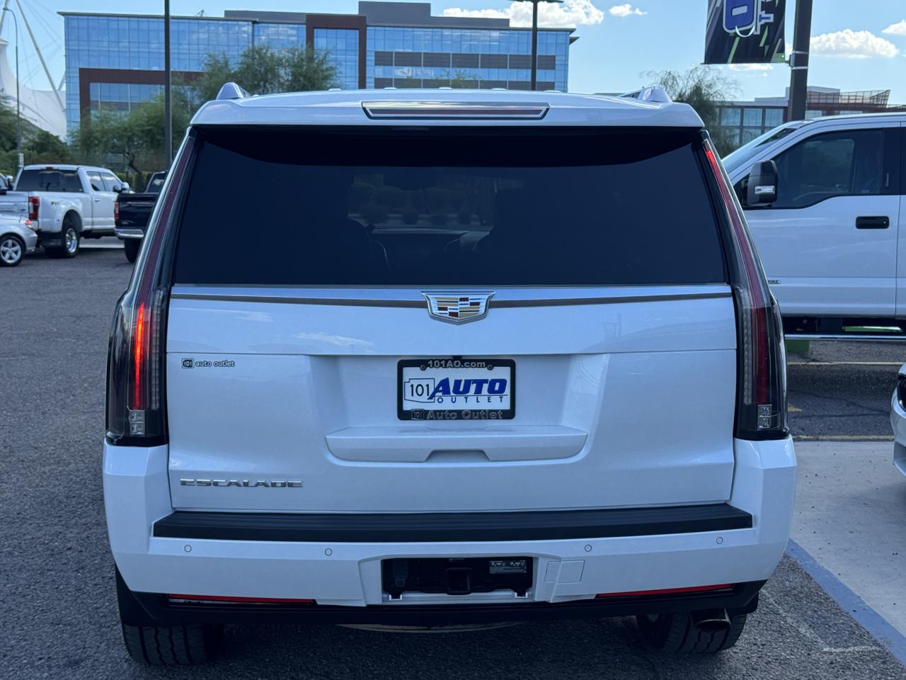 Cadillac Escalade 4WD 4dr Platinum 2016