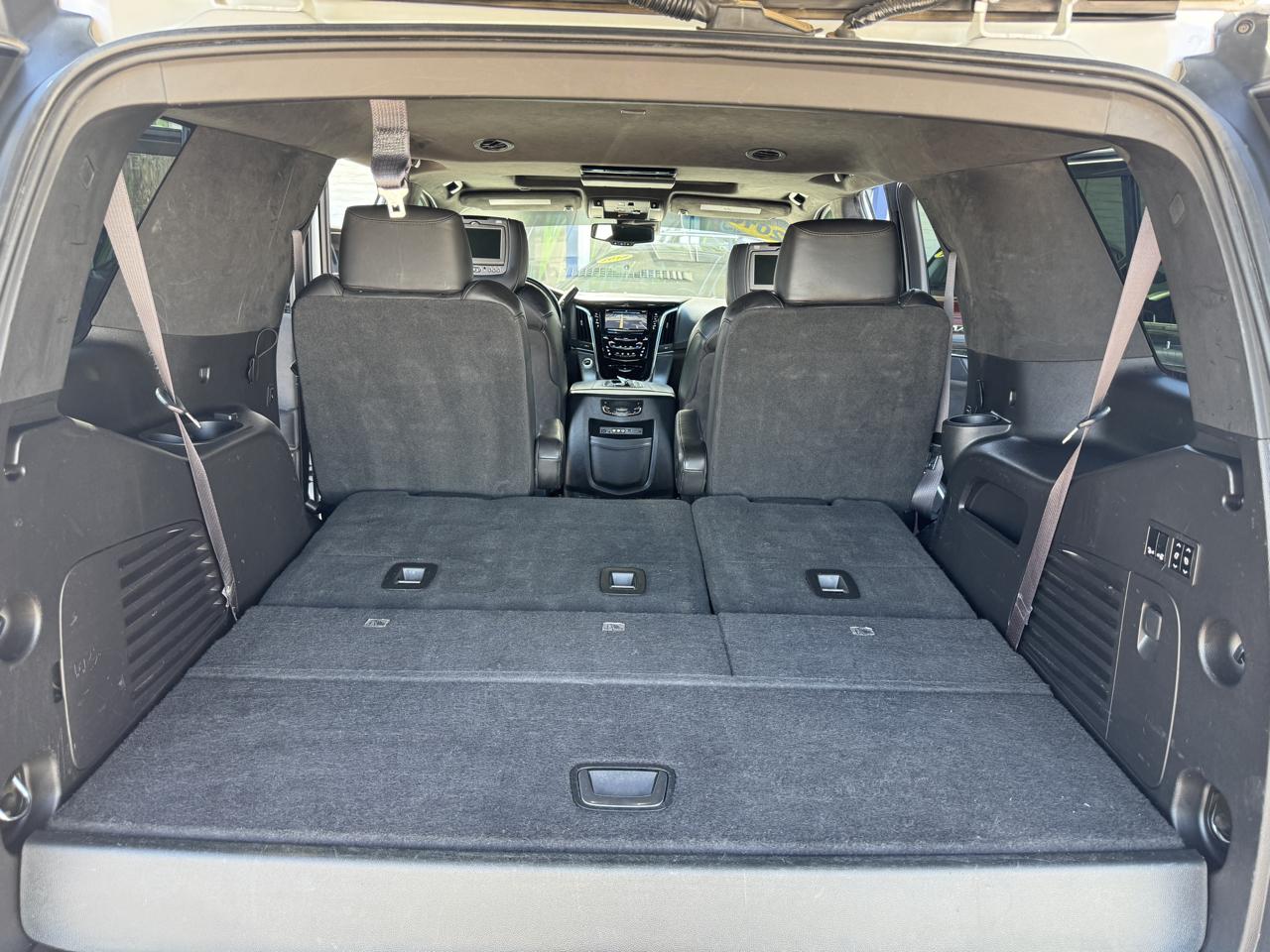 Cadillac Escalade 4WD 4dr Platinum 2016