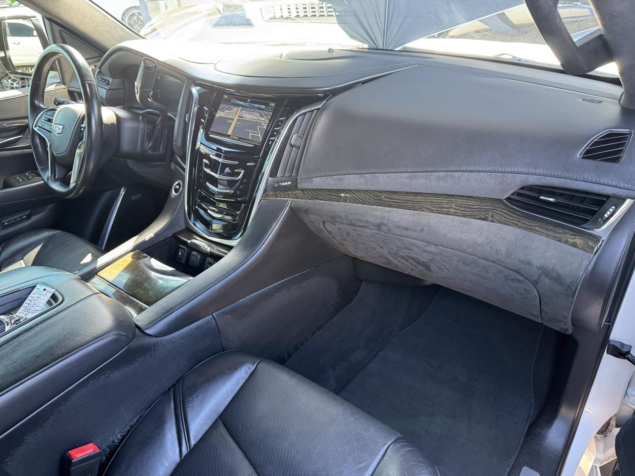 Cadillac Escalade 4WD 4dr Platinum 2016