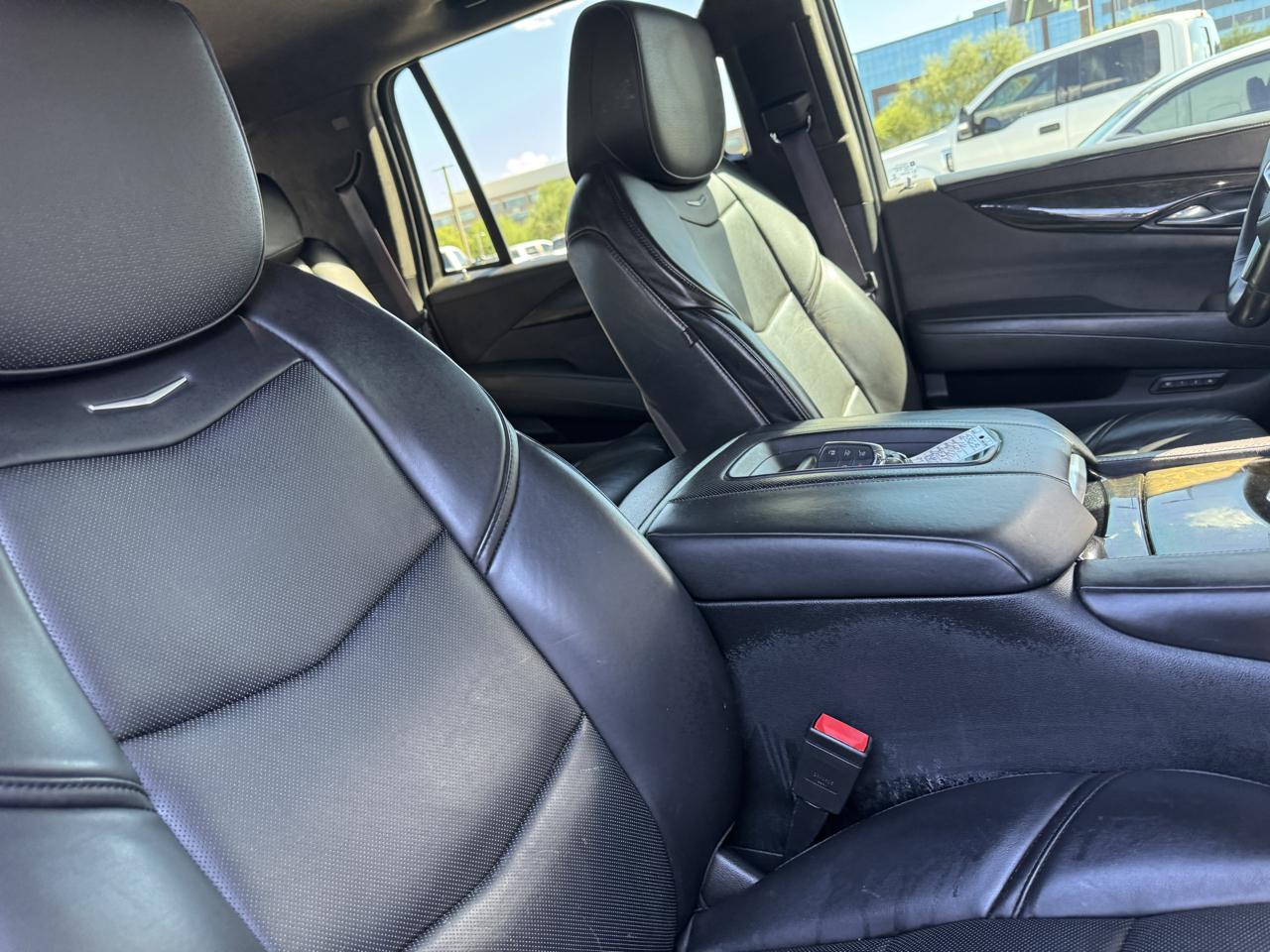 Cadillac Escalade 4WD 4dr Platinum 2016
