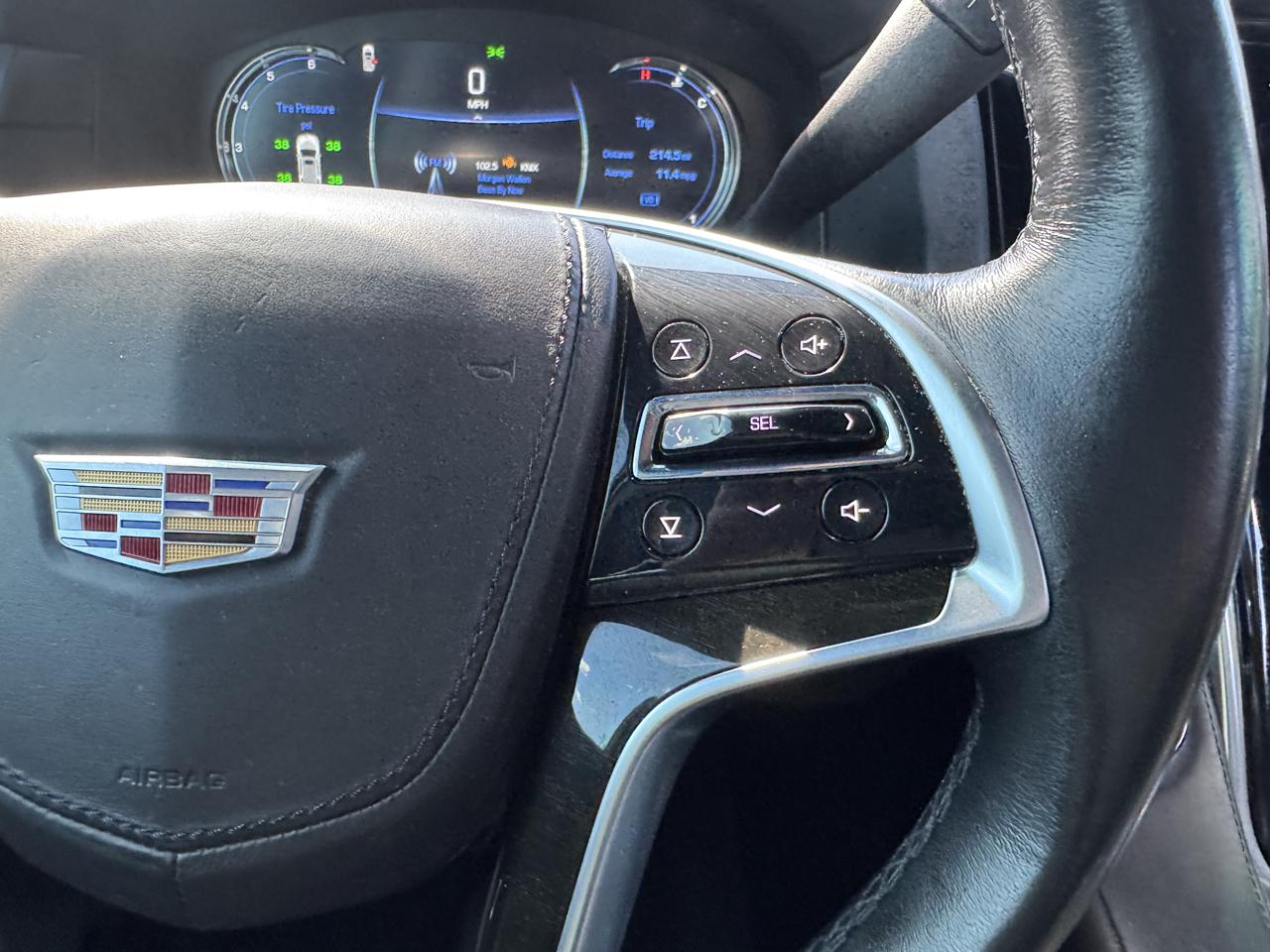 Cadillac Escalade 4WD 4dr Platinum 2016