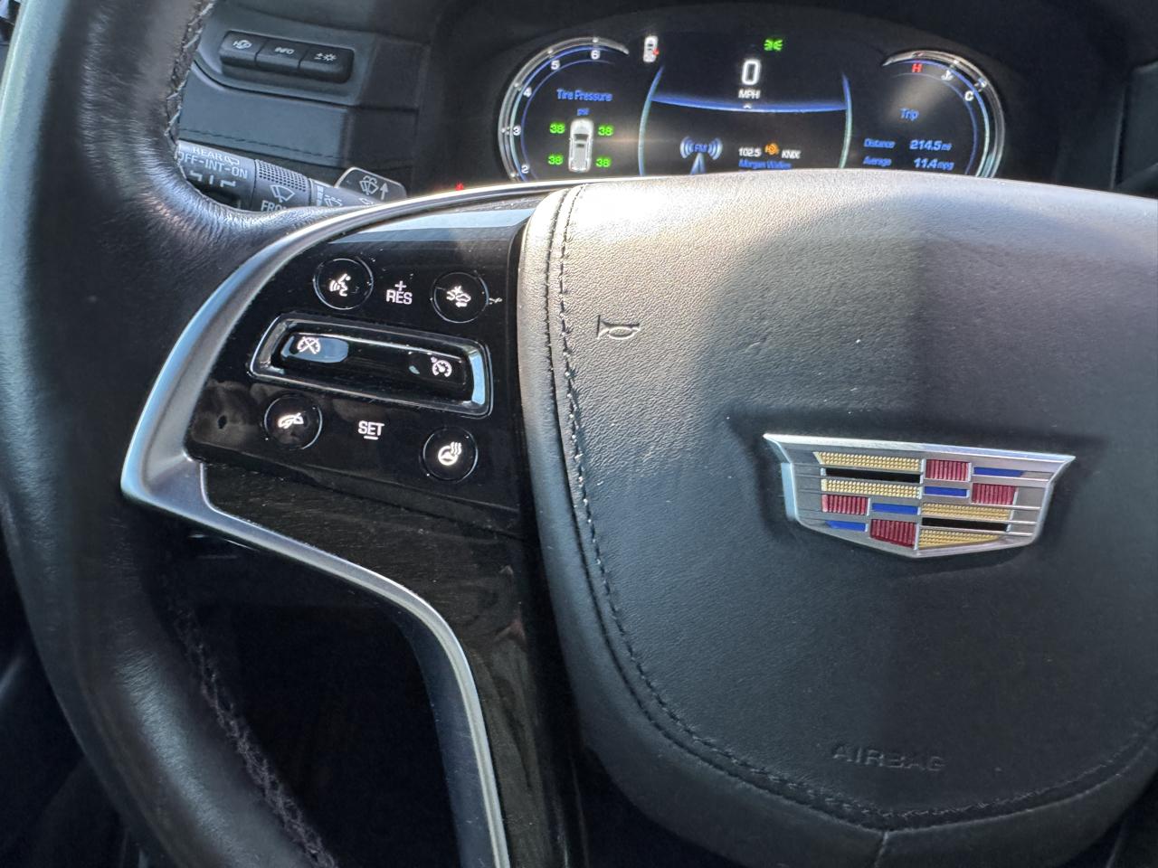 Cadillac Escalade 4WD 4dr Platinum 2016