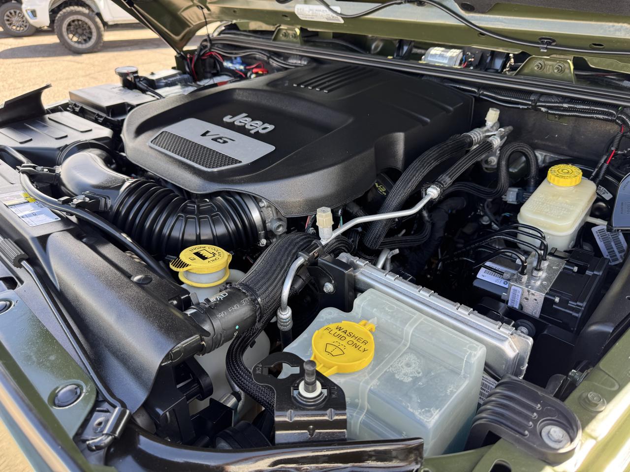 Jeep Wrangler Unlimited 4WD 4dr 75th Anniversary 2016