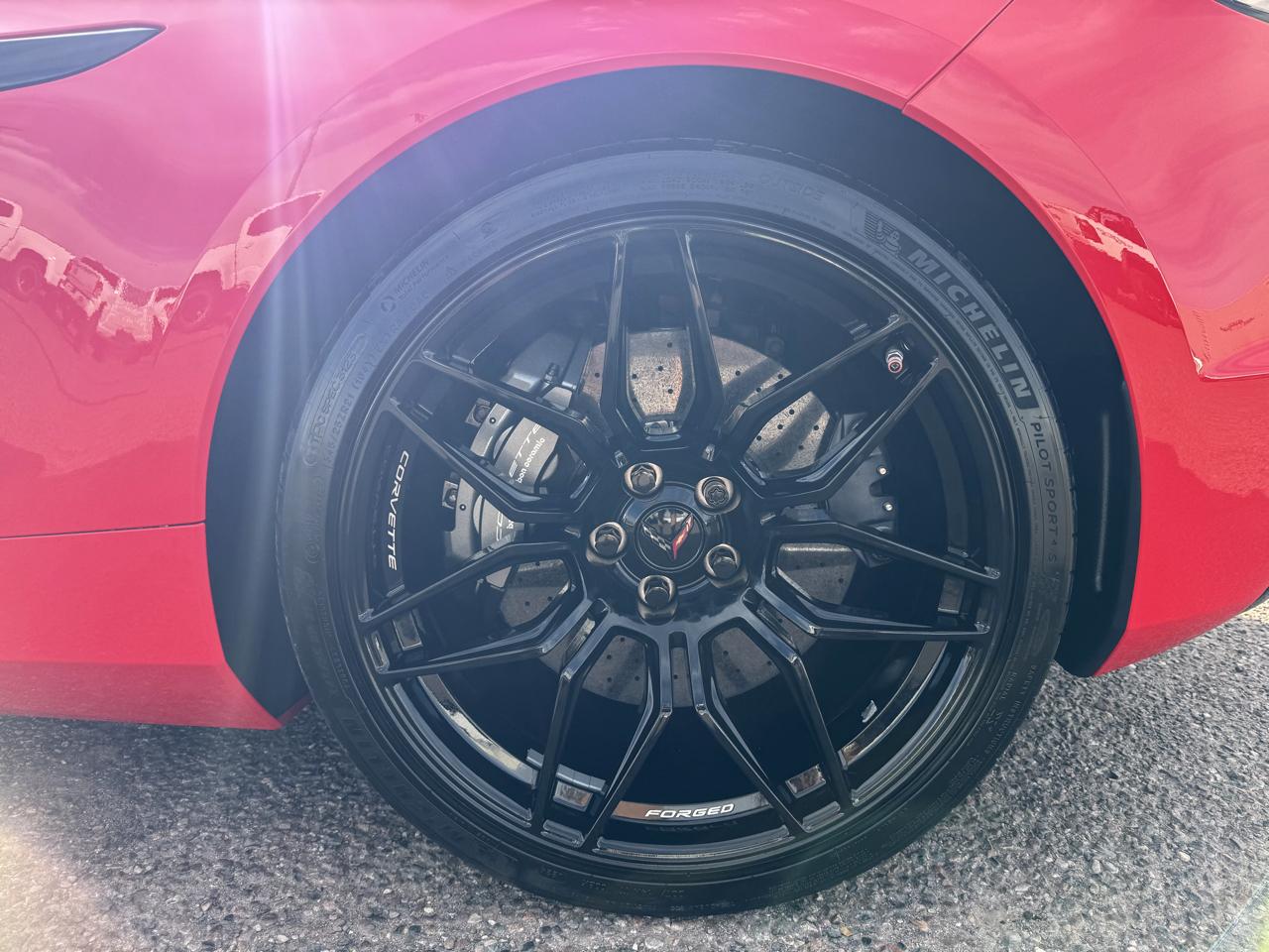Chevrolet Corvette 2dr Z06 Cpe w/3LZ 2024