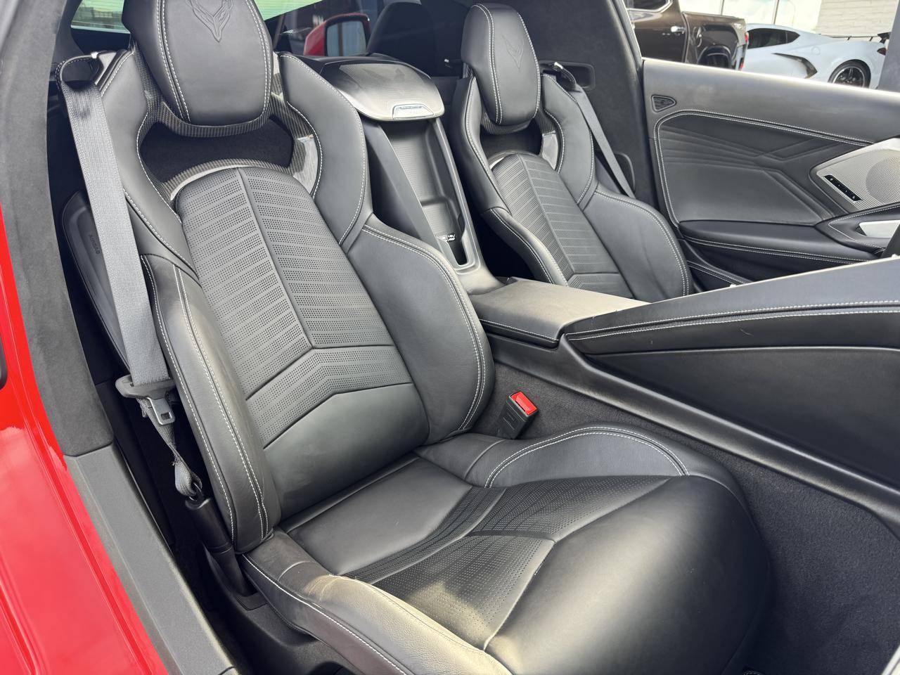 Chevrolet Corvette 2dr Z06 Cpe w/3LZ 2024