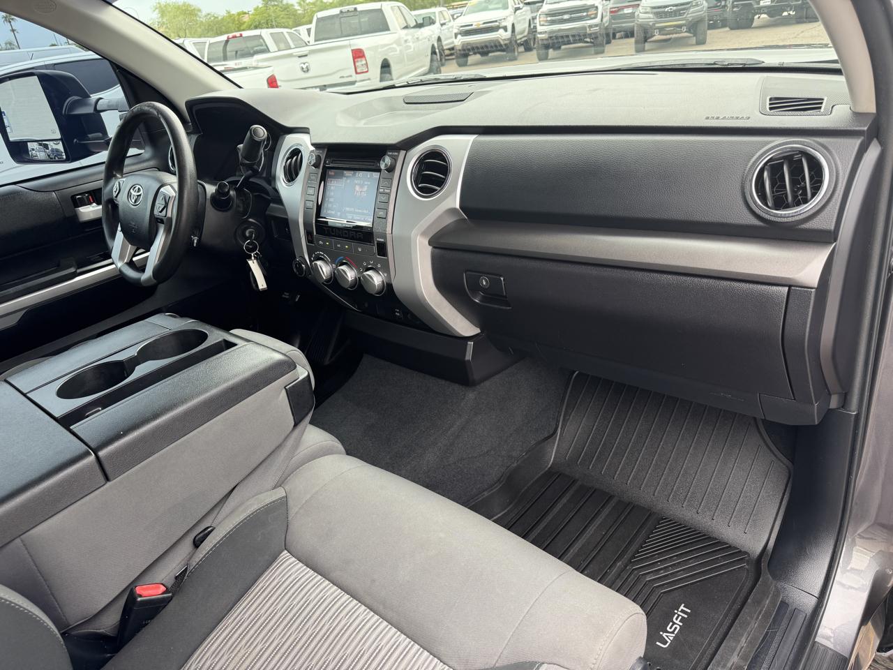 Toyota Tundra 4WD Truck CrewMax 4.6L V8 6-Spd AT SR5 (Natl) 2014
