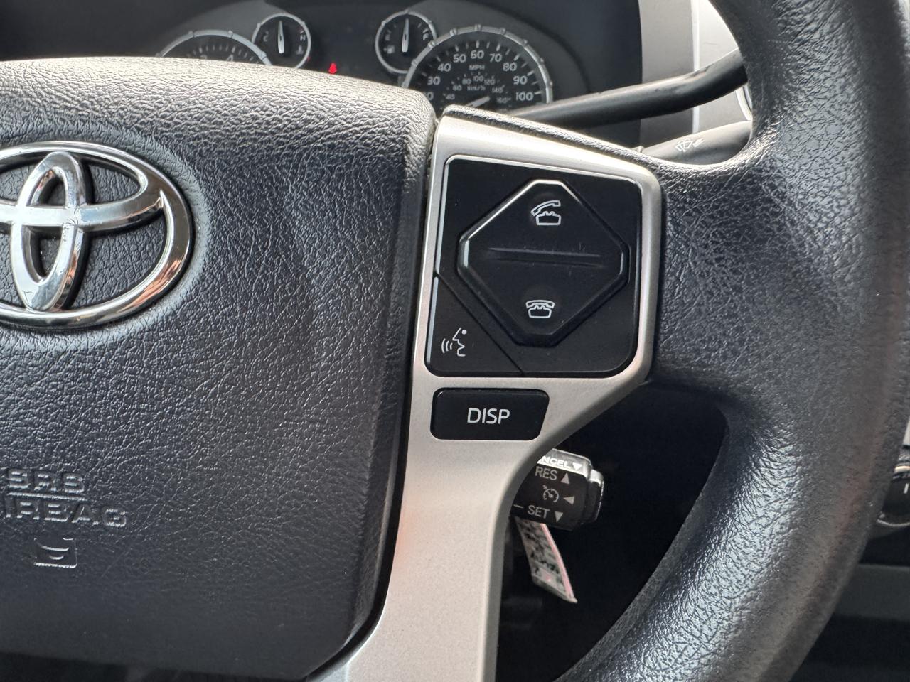 Toyota Tundra 4WD Truck CrewMax 4.6L V8 6-Spd AT SR5 (Natl) 2014