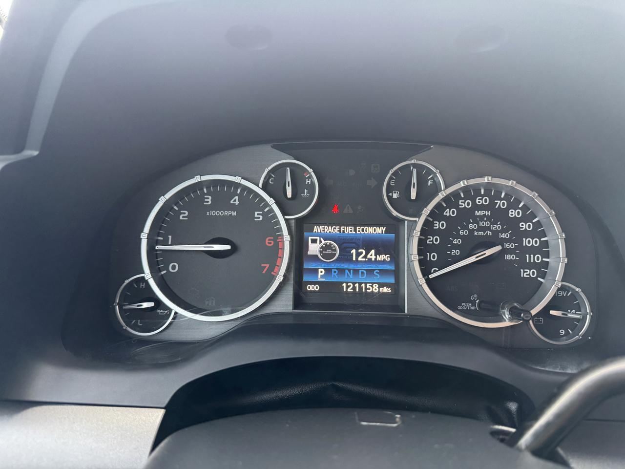 Toyota Tundra 4WD Truck CrewMax 4.6L V8 6-Spd AT SR5 (Natl) 2014