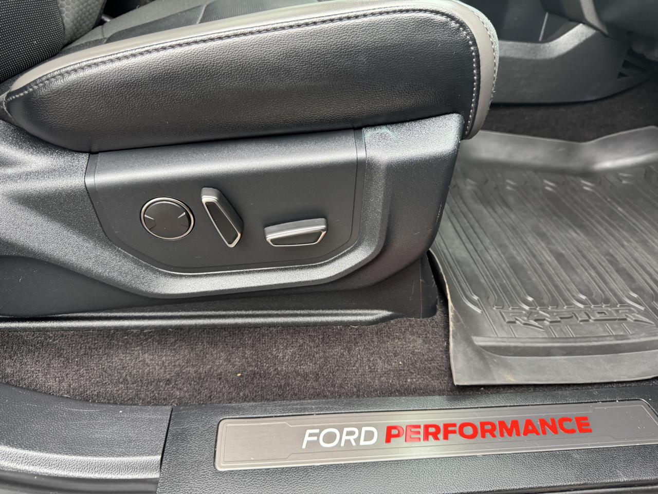 Ford F-150 Raptor 4WD SuperCrew 5.5' Box 2019