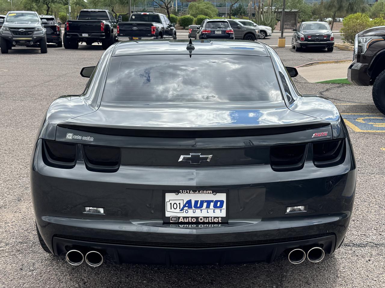 Chevrolet Camaro 2dr Cpe SS w/2SS 2013