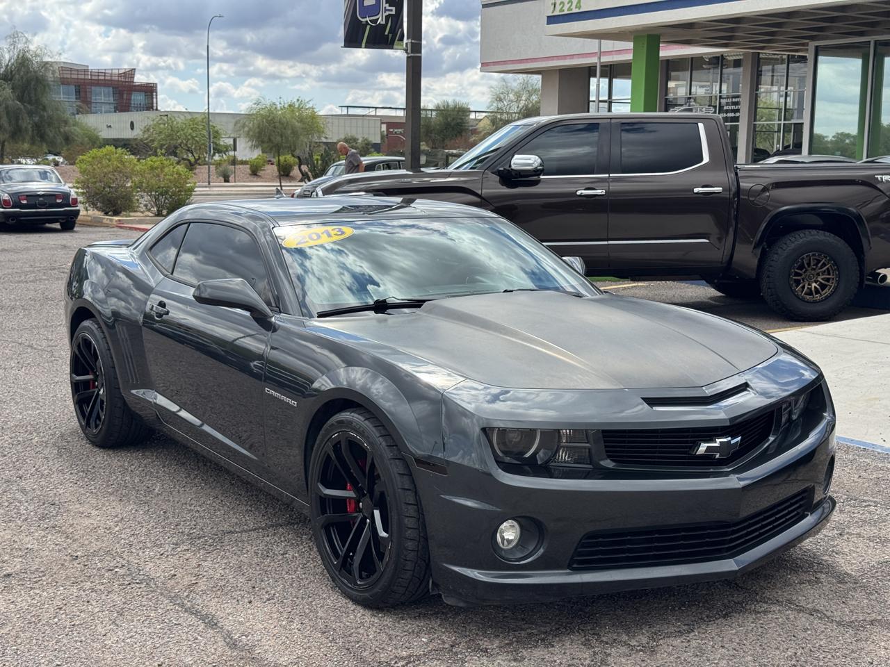 Chevrolet Camaro 2dr Cpe SS w/2SS 2013