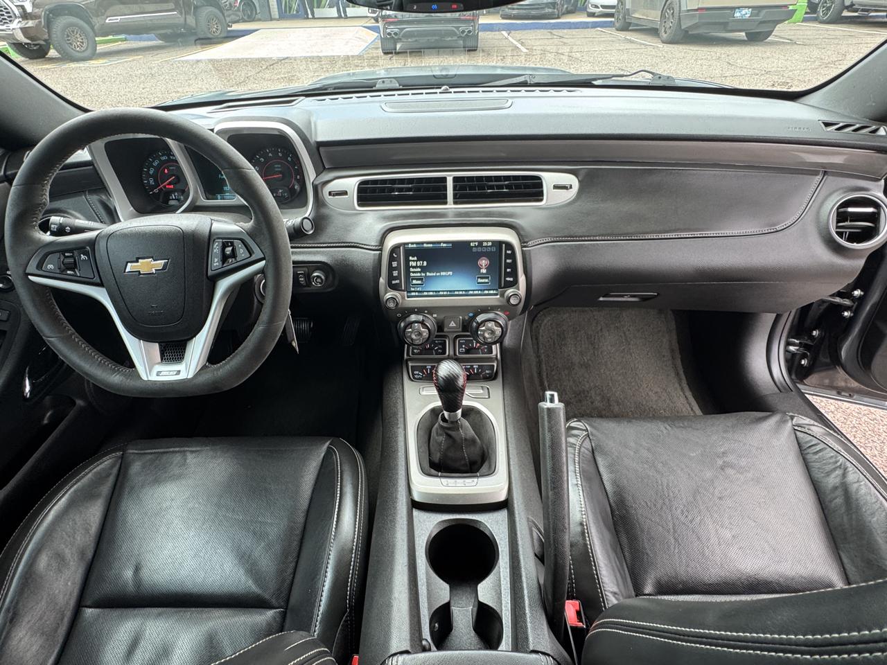 Chevrolet Camaro 2dr Cpe SS w/2SS 2013