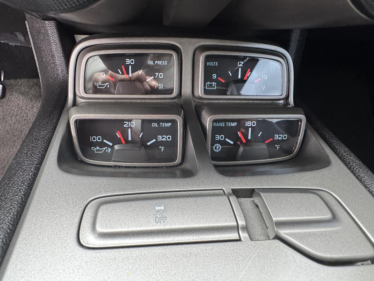 Chevrolet Camaro 2dr Cpe SS w/2SS 2013