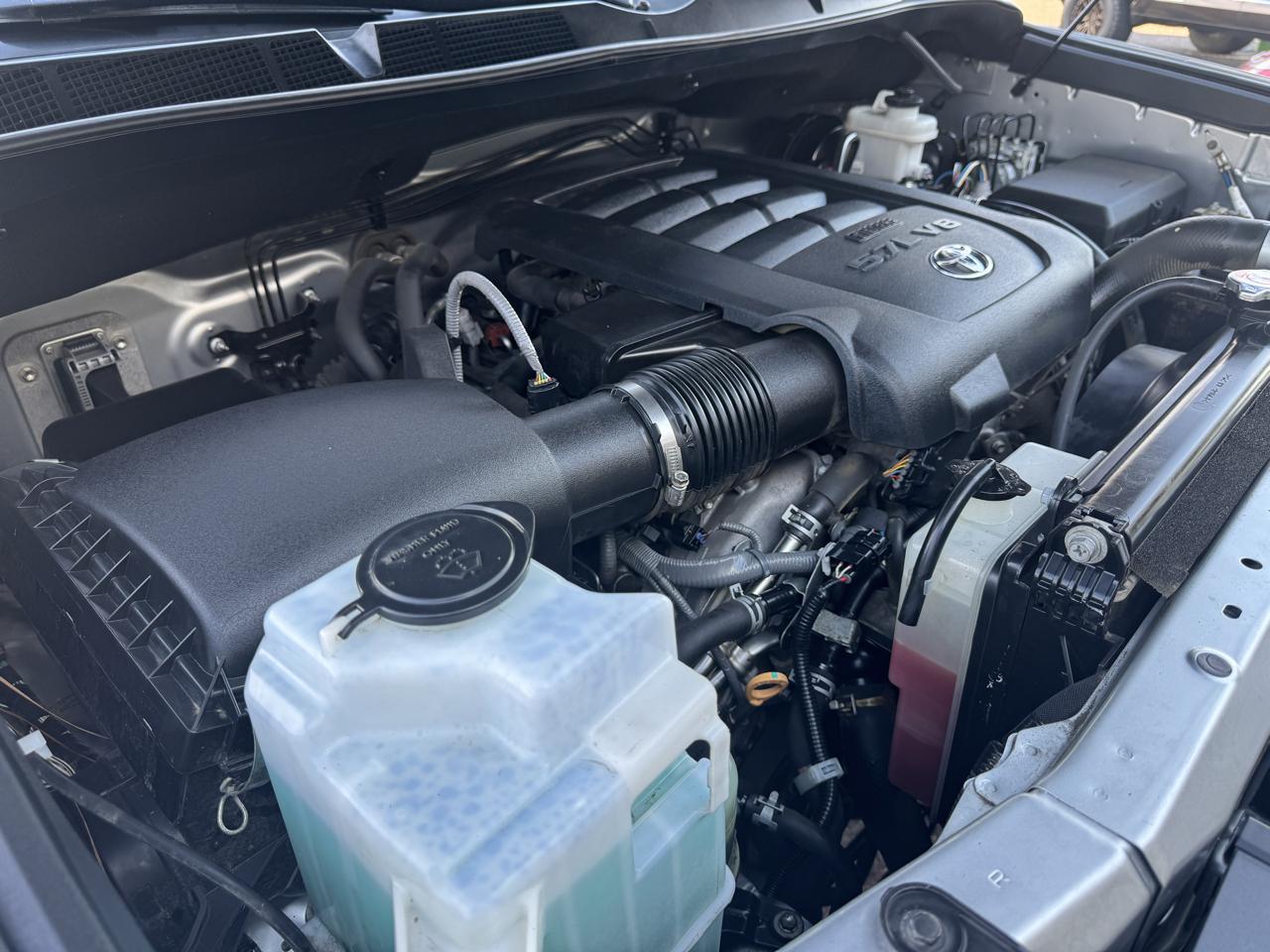 Toyota Tundra 2WD SR5 CrewMax 5.5' Bed 5.7L (Natl) 2019