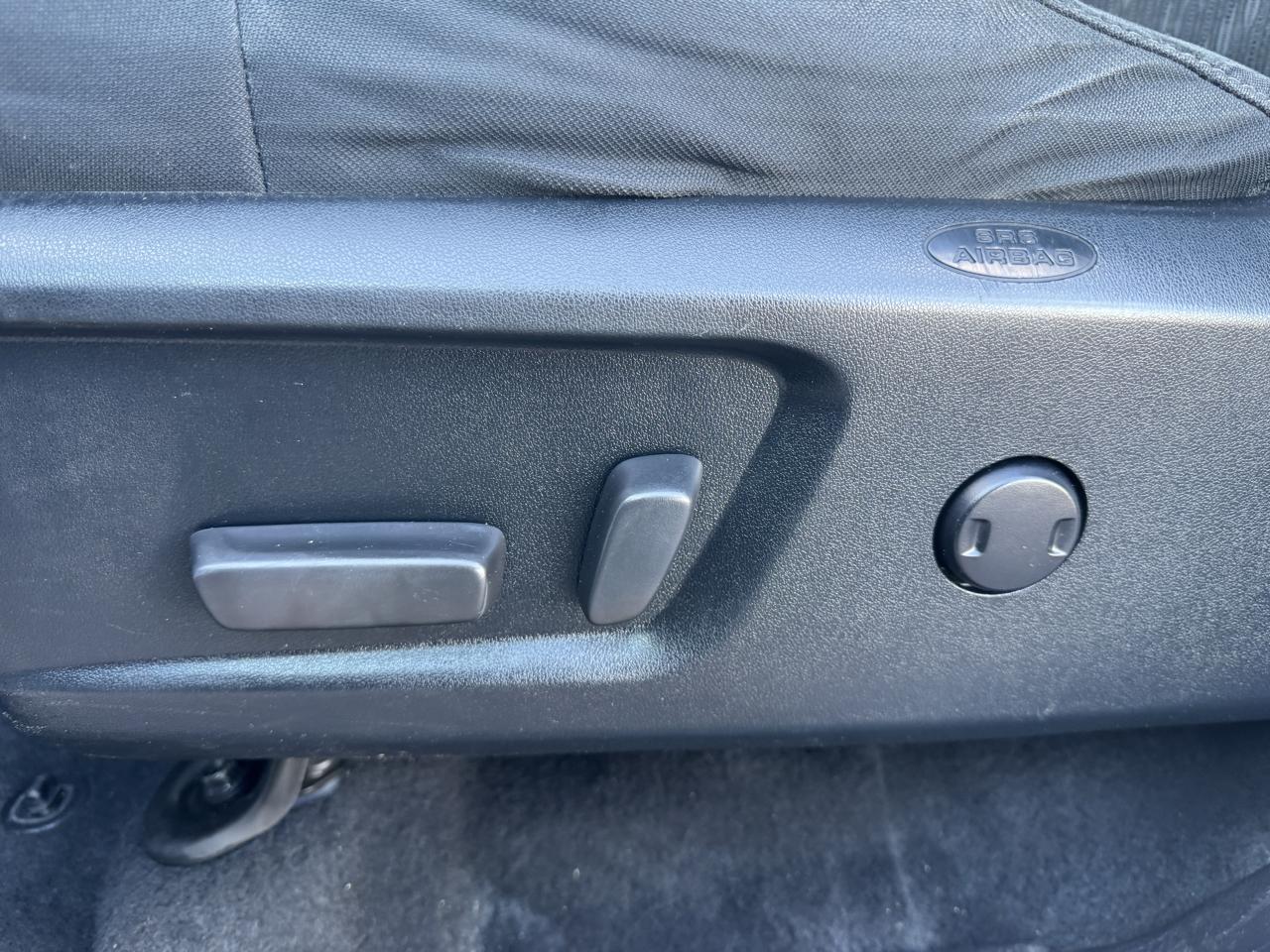 Toyota Tundra 2WD SR5 CrewMax 5.5' Bed 5.7L (Natl) 2019