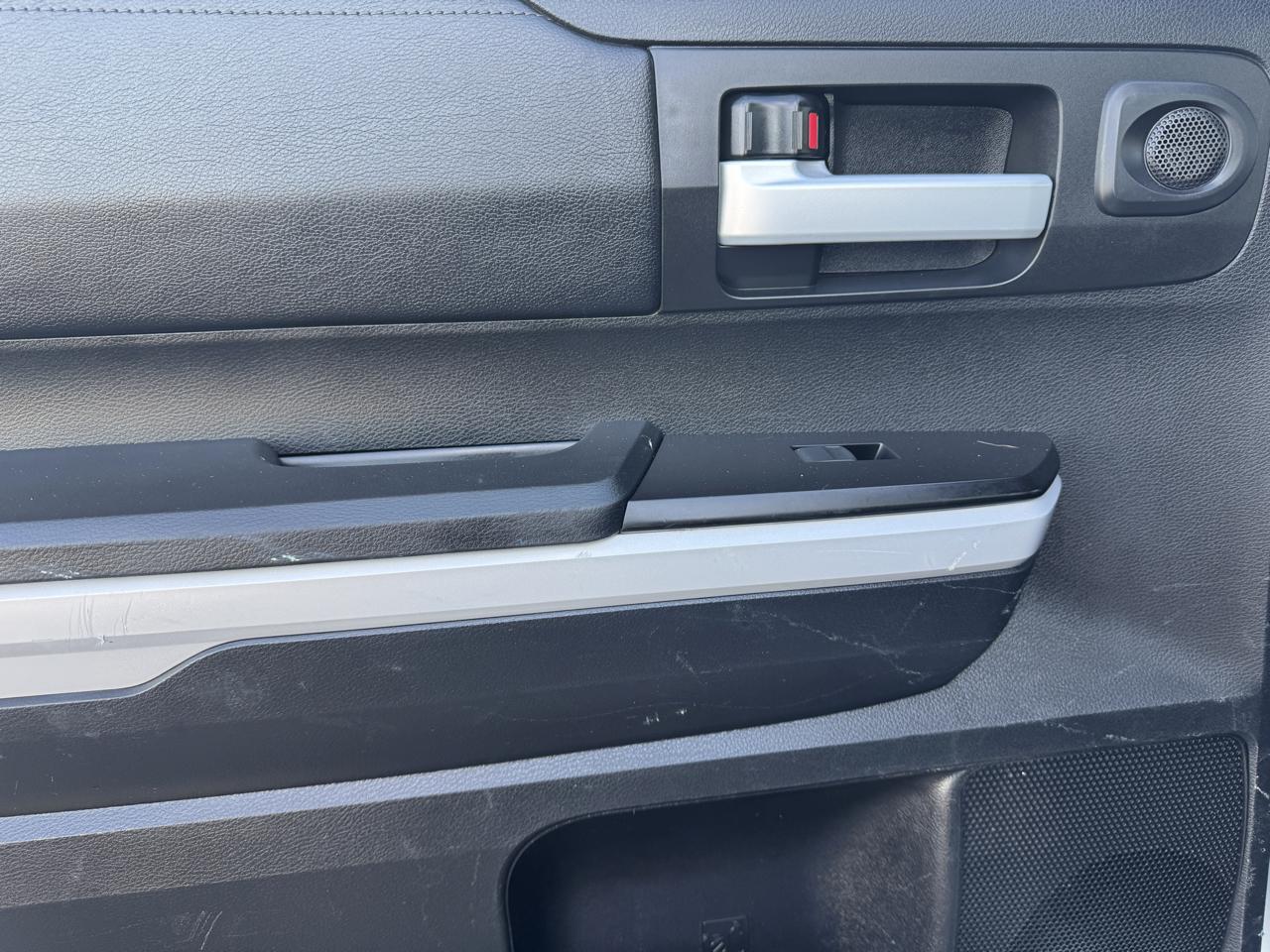 Toyota Tundra 2WD SR5 CrewMax 5.5' Bed 5.7L (Natl) 2019