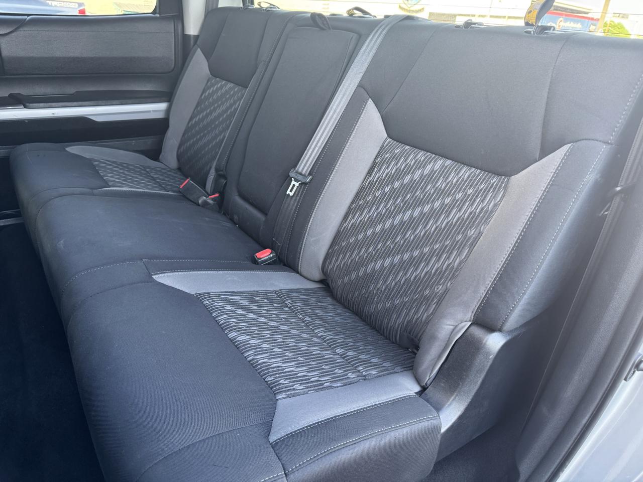 Toyota Tundra 2WD SR5 CrewMax 5.5' Bed 5.7L (Natl) 2019