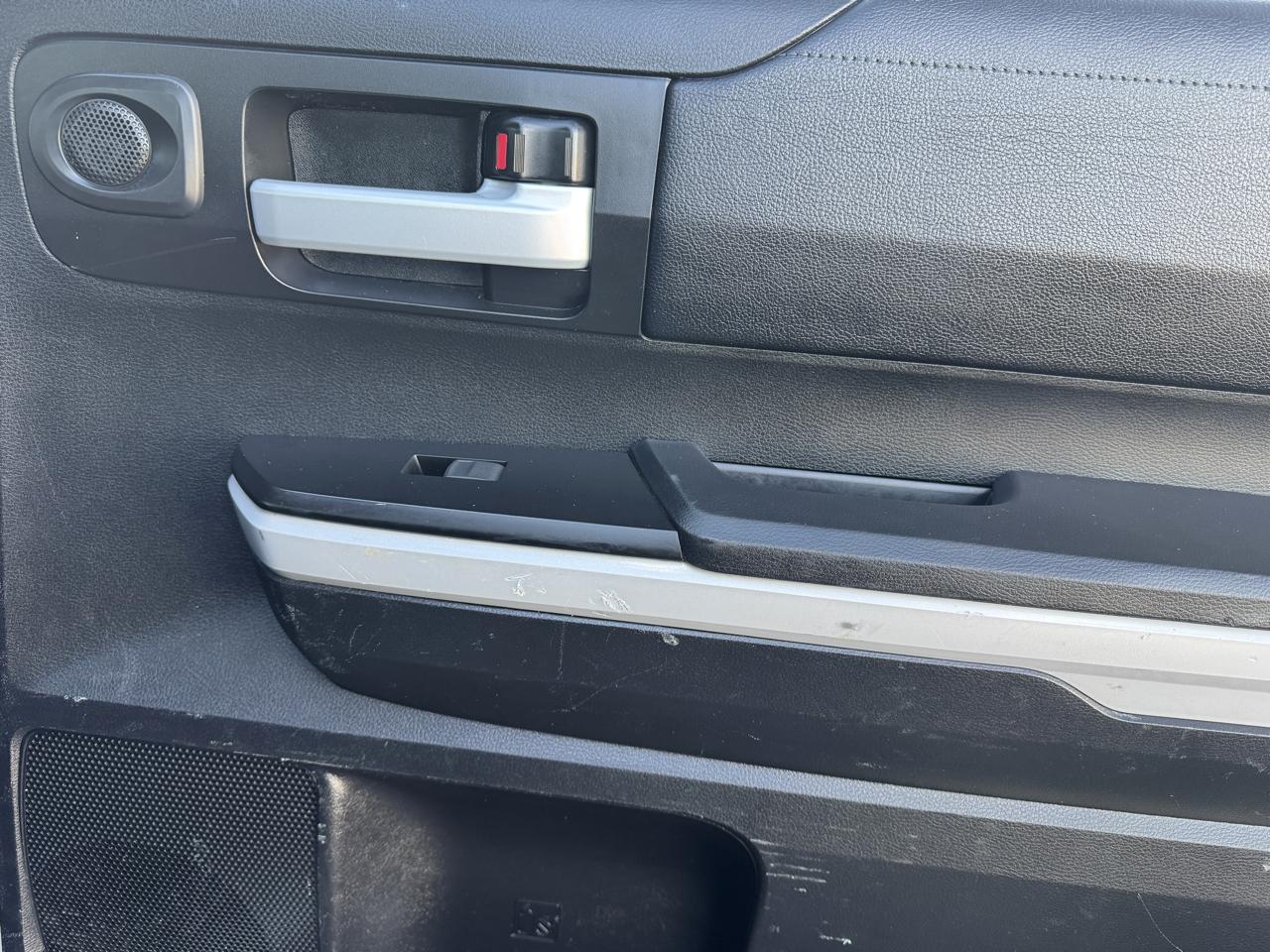 Toyota Tundra 2WD SR5 CrewMax 5.5' Bed 5.7L (Natl) 2019