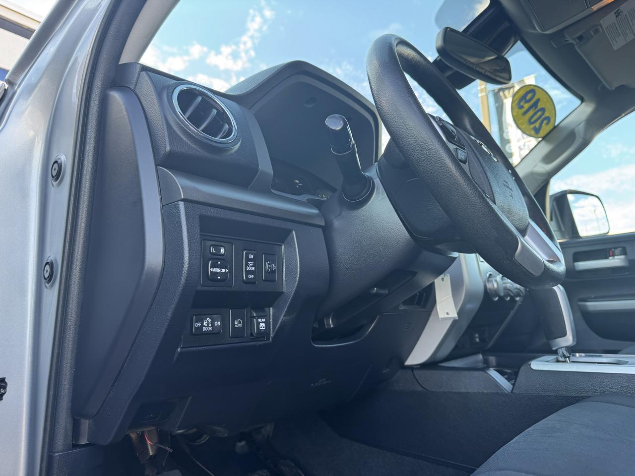 Toyota Tundra 2WD SR5 CrewMax 5.5' Bed 5.7L (Natl) 2019