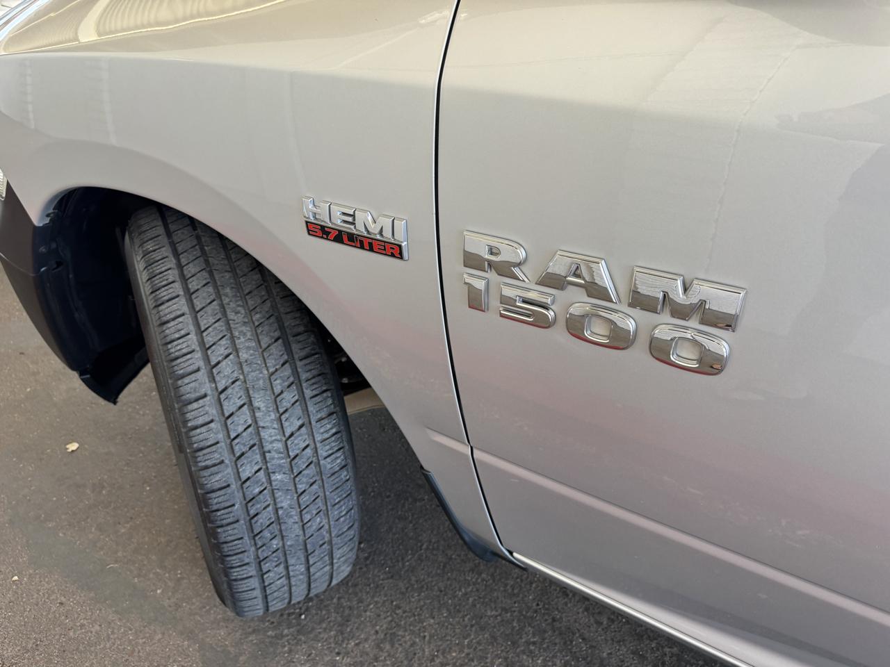 RAM 1500 2WD Reg Cab 120.5" Tradesman 2015