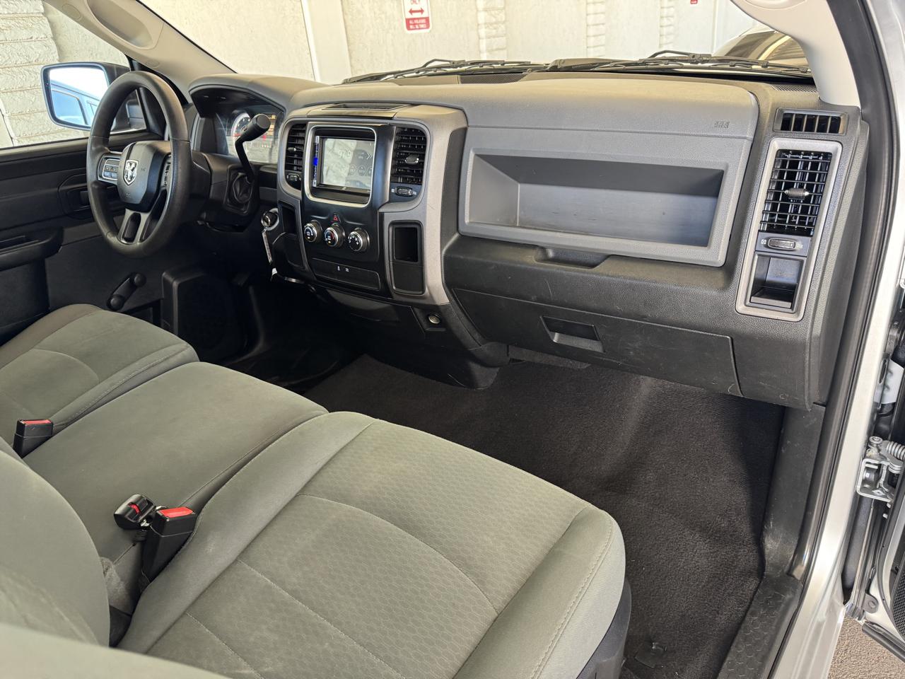 RAM 1500 2WD Reg Cab 120.5" Tradesman 2015