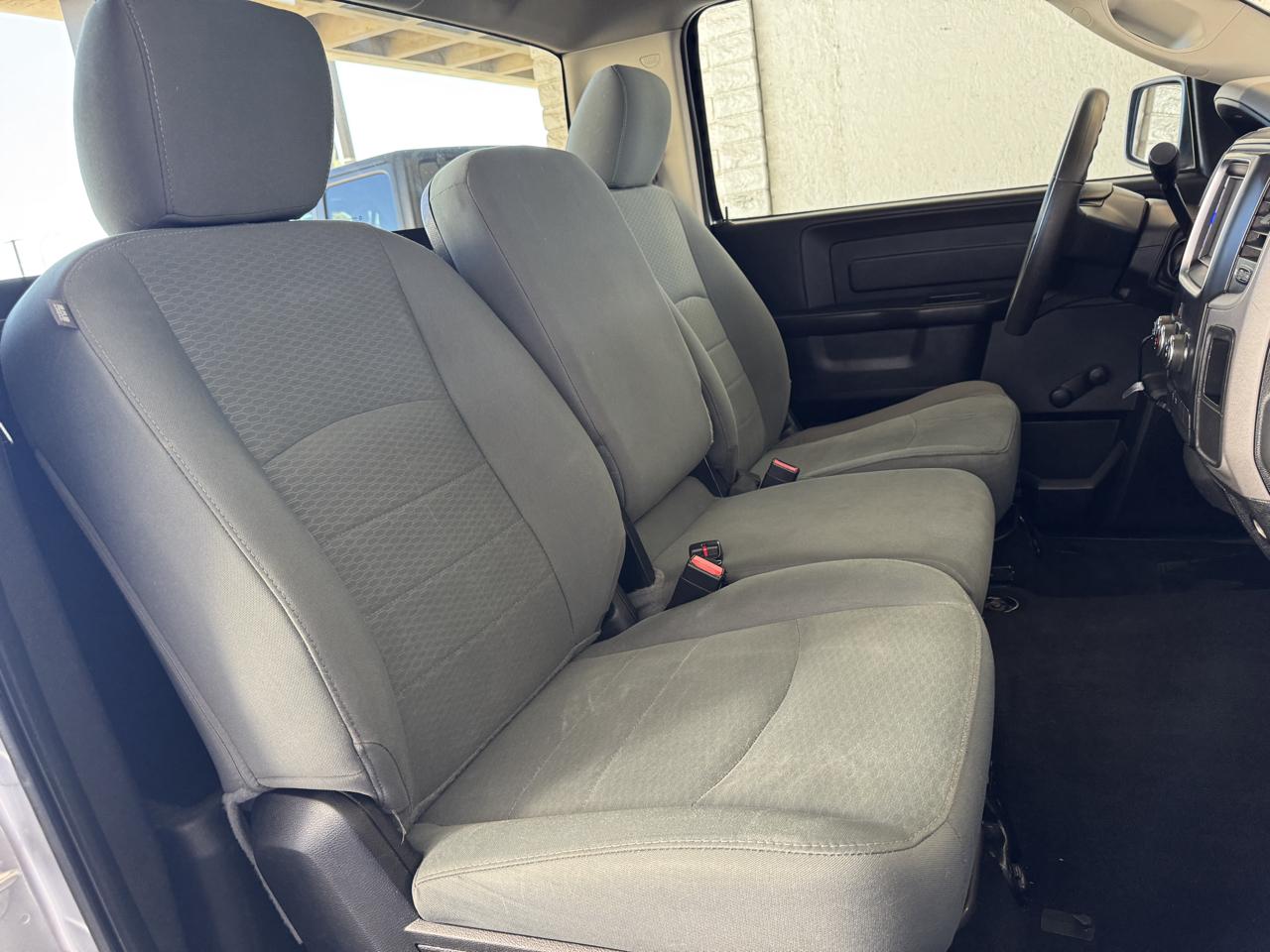 RAM 1500 2WD Reg Cab 120.5" Tradesman 2015