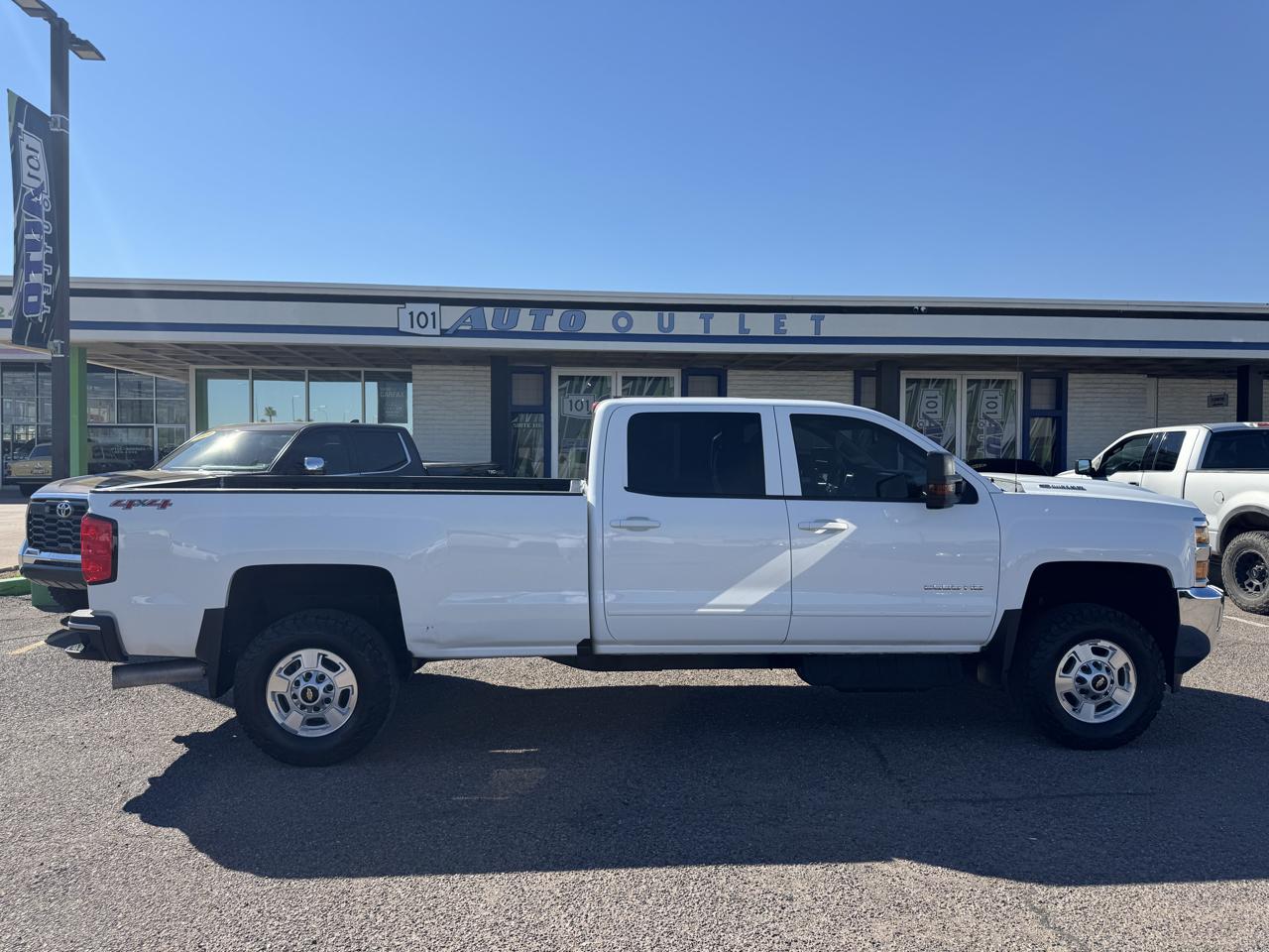 Chevrolet Silverado 2500HD 4WD Crew Cab 167.7" LT 2017