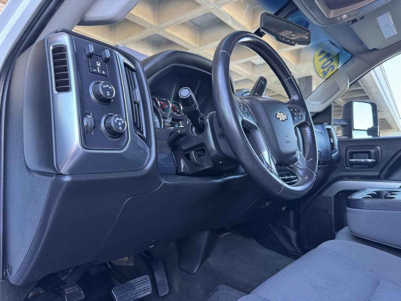 Chevrolet Silverado 2500HD 4WD Crew Cab 167.7" LT 2017